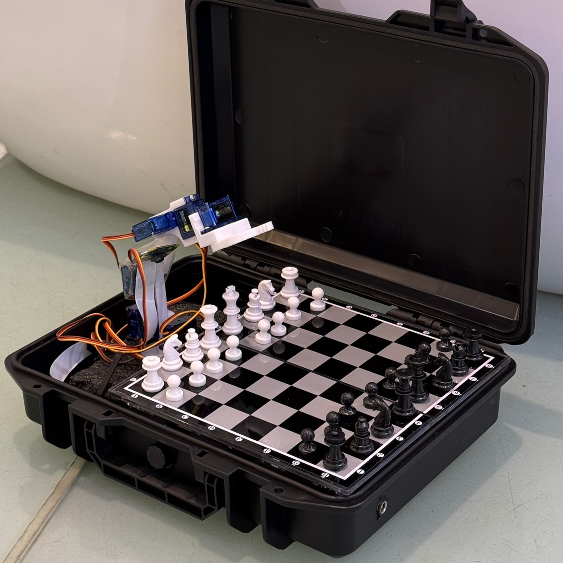Chessaiarm