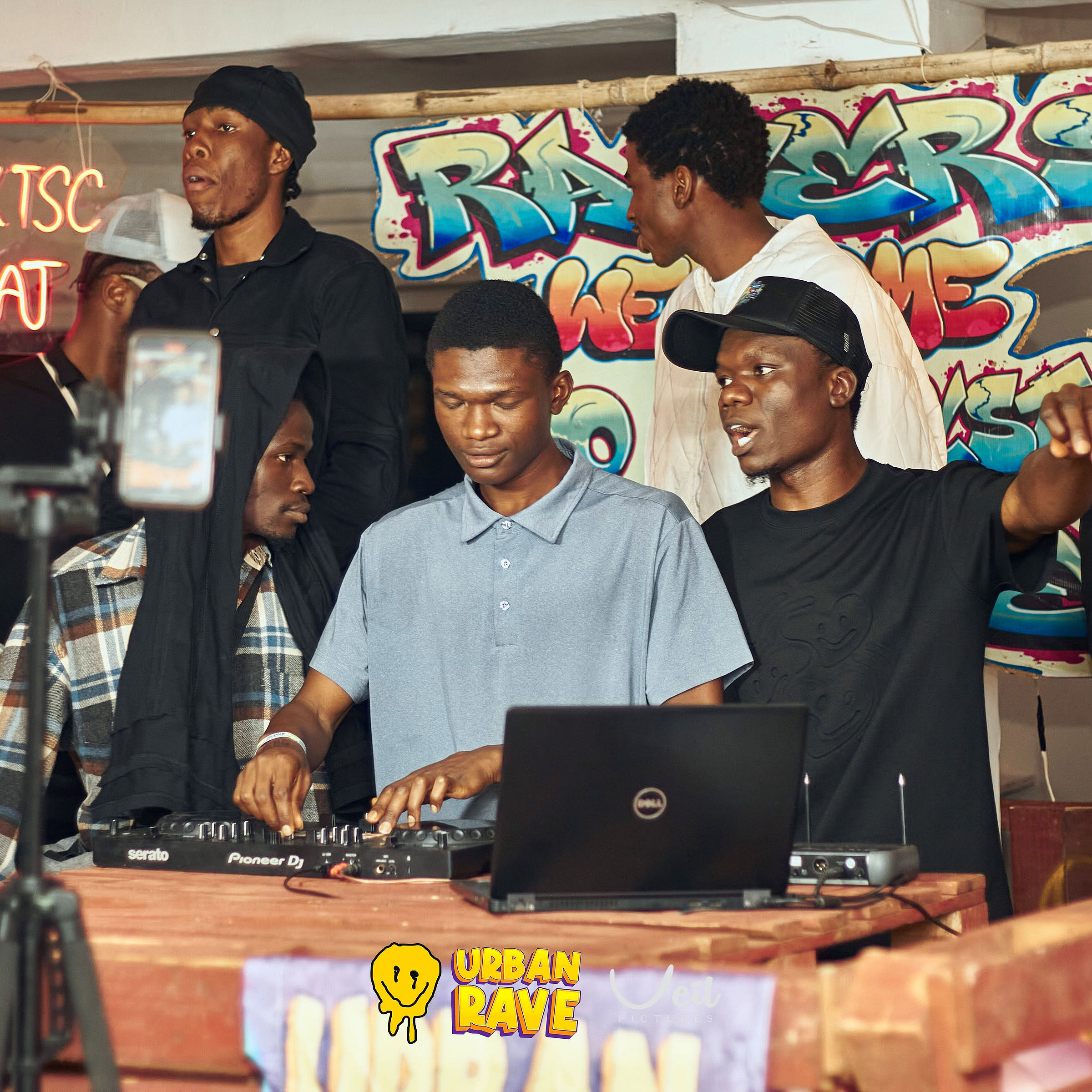 B2B Groove
